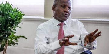 Dangote Refinery Reduces Petrol Price to N699 per Litre Nationwide