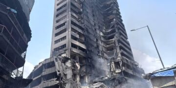 Five Dead as Lagos Island Fire Continues