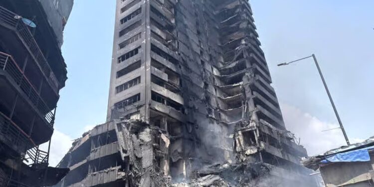 Five Dead as Lagos Island Fire Continues