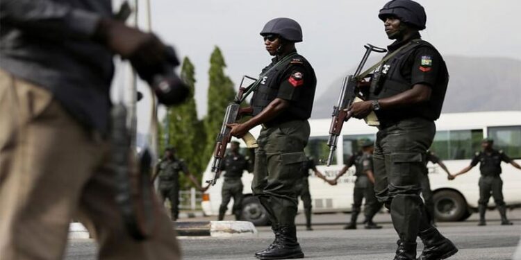 Gunmen kill policeman, abduct Chinese expatriate in Oyo