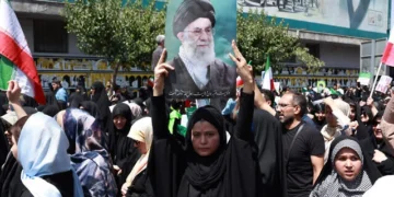 Iran Warns of Retaliation Against U.S. Military and Shipping if Attacked