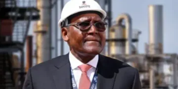 Dangote assures Nigerians of price stability, listing of refinery stocks