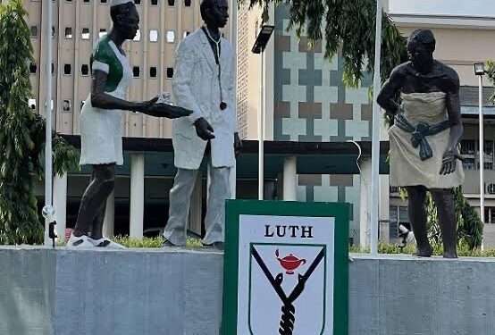 LUTH receives FG’s free drugs for indigent patients
