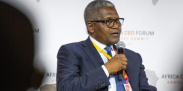 Dangote predicts naira could hit N1,100 per dollar in 2026 amid industrial reforms