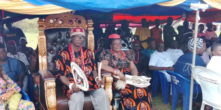 Obeagu Community gets long awaited traditional ruler , over 12 years after vacant throne