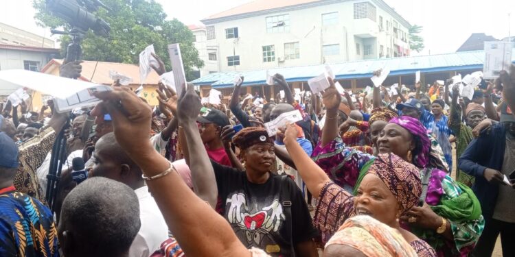 APC Senatorial Primaries: Ajeromi -Ifelodun constituents highlight Adebule’s achievements, endorse continuity of office