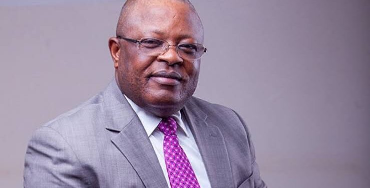 ECOWAS Bank Applauds Abakaliki-Calabar Coastal Highway as Umahi Jokes Over Jet Landing on Federal Road