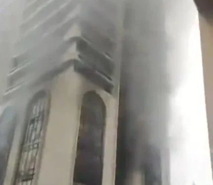 Lagos firefighters extinguish blaze at Polaris Bank building